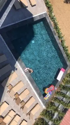 Tek Büyük Yataklı Oda, Balkon