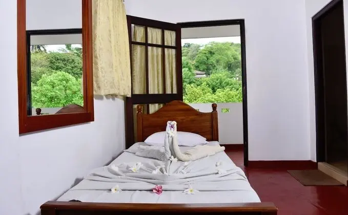 Luxury Üç Kişilik Oda, 1 Yatak Odası, Kısmi Deniz Manzaralı