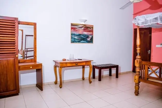Luxury Üç Kişilik Oda, 1 Yatak Odası, Kısmi Deniz Manzaralı