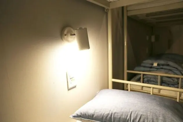 Ortak Ranzalı Oda, Sadece erkekler için