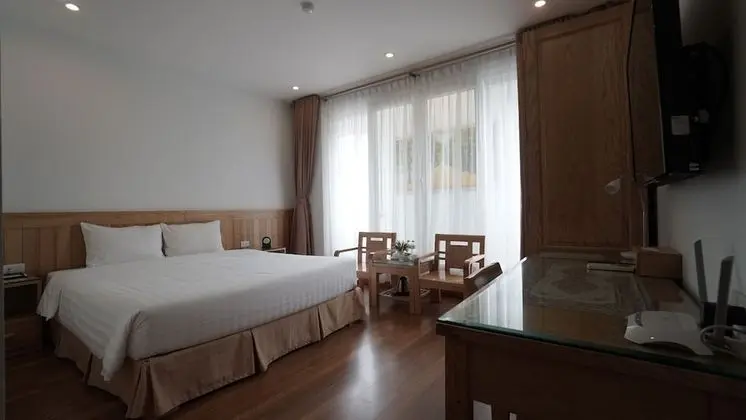 Deluxe Tek Büyük Yataklı Oda, 1 Büyük (Queen) Boy Yatak