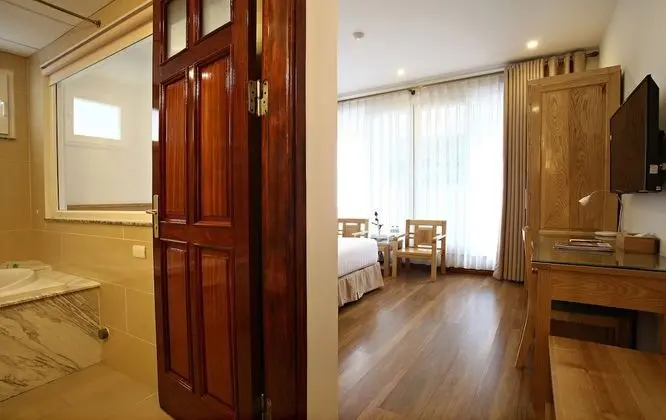 Deluxe Tek Büyük Yataklı Oda, 1 Büyük (Queen) Boy Yatak