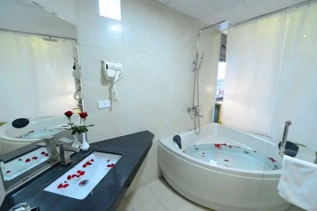 Deluxe Tek Büyük Yataklı Oda, Şehir Manzaralı