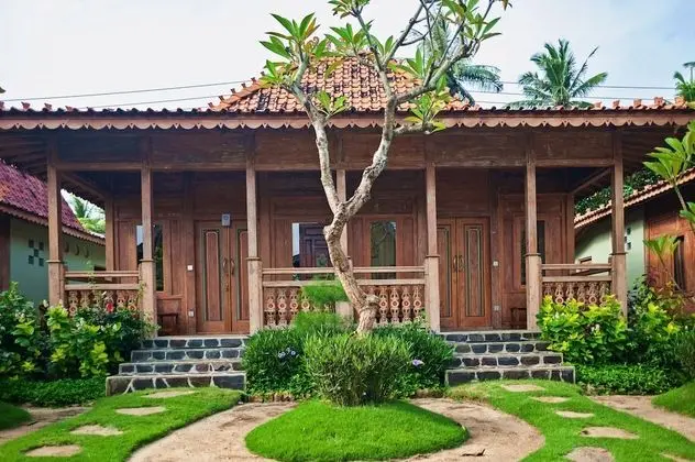 Deluxe Garden View