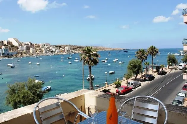 Panoramic Apart Daire, Deniz Manzaralı