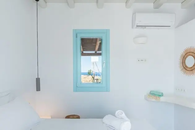 Luxury Villa, 3 Yatak Odası, Plaj Manzaralı, Denize Bakan (Lyra)