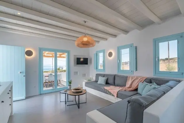 Luxury Villa, 3 Yatak Odası, Plaj Manzaralı, Denize Bakan (Nota)