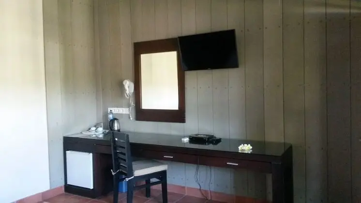 Deluxe İki Ayrı Yataklı Oda, Balkon, Kısmi Deniz Manzarası