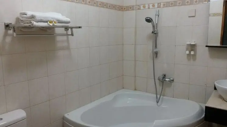Deluxe İki Ayrı Yataklı Oda, Balkon, Kısmi Deniz Manzarası