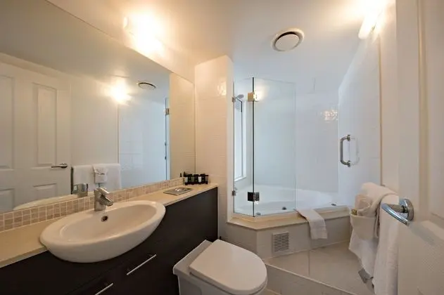 1 Bedroom Ocean View Spa Suite