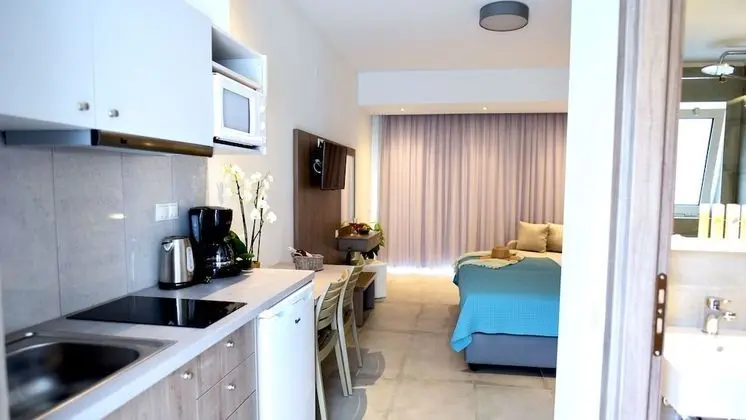 Stüdyo (2 Adults)