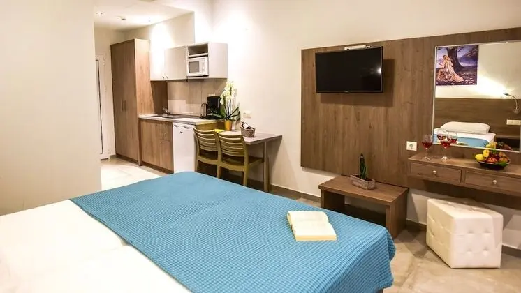 Stüdyo (2 Adults)