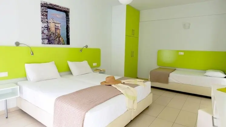 Stüdyo (3 Adults)