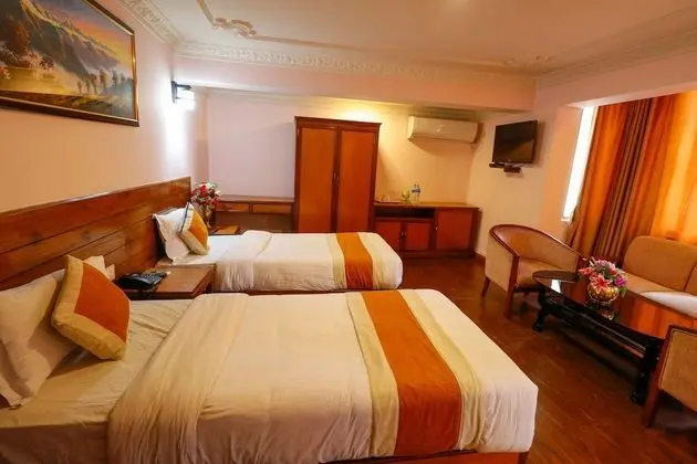 Deluxe Tek Büyük veya İki Ayrı Yataklı Oda