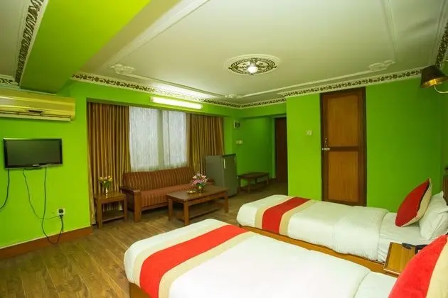 Deluxe Tek Büyük veya İki Ayrı Yataklı Oda