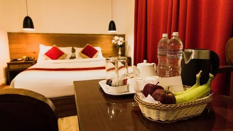 Deluxe Üç Kişilik Oda, 2 Yatak Odası