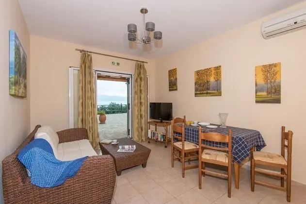 Family Villa, 2 Yatak Odası, Kişiye Özel Havuzlu, Deniz Manzaralı