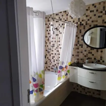 Tek Büyük Yataklı Oda, Özel Banyo (B)