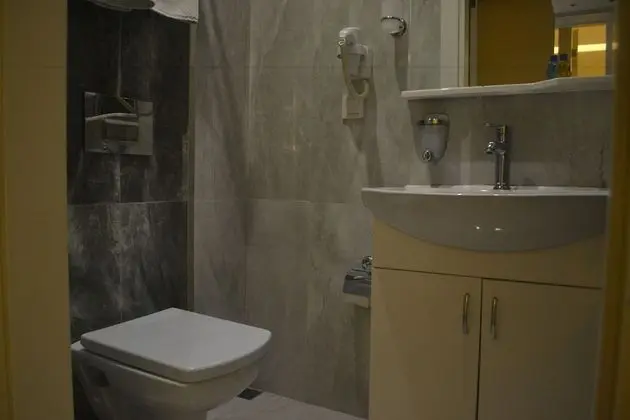 Standard Üç Kişilik Oda