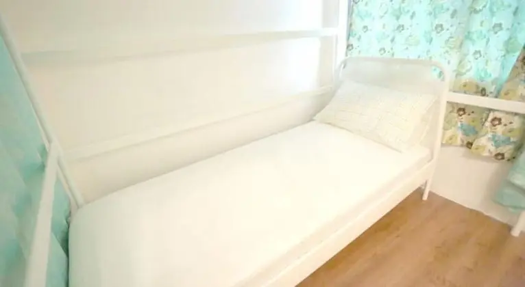Room with 4 Bunk Beds