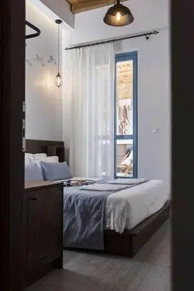 IAMA SUITE