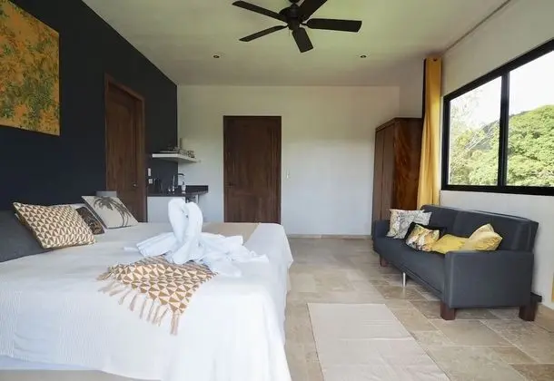 Comfort Tek Büyük Yataklı Oda, 1 En Büyük (King) Boy Yatak, Sigara İçilmez, Küçük Mutfak