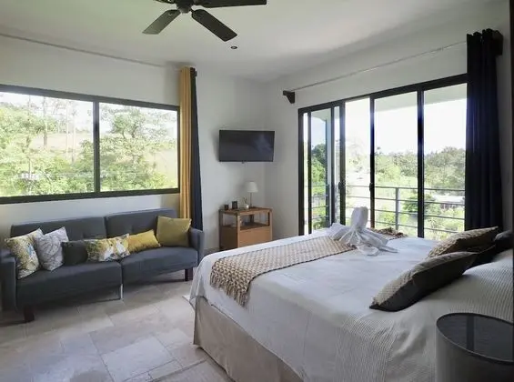 Comfort Tek Büyük Yataklı Oda, 1 En Büyük (King) Boy Yatak, Sigara İçilmez, Küçük Mutfak