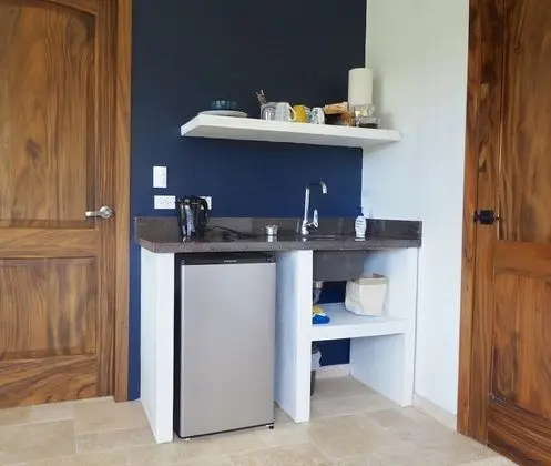 Comfort Tek Büyük Yataklı Oda, 1 En Büyük (King) Boy Yatak, Sigara İçilmez, Küçük Mutfak