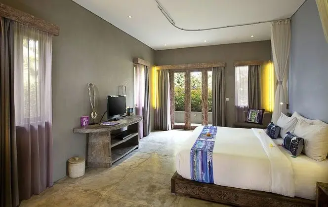One Bedroom Suite free upgrade