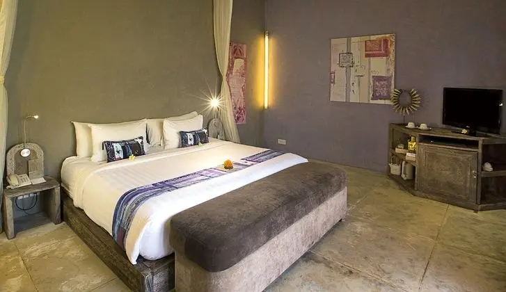 One Bedroom Suite free upgrade