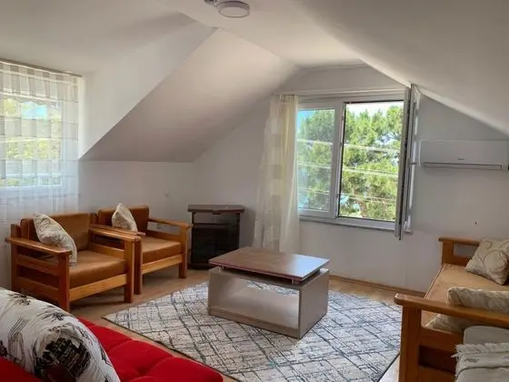 1+1 Apart Daire, Deniz Manzaralı, Balkonlu