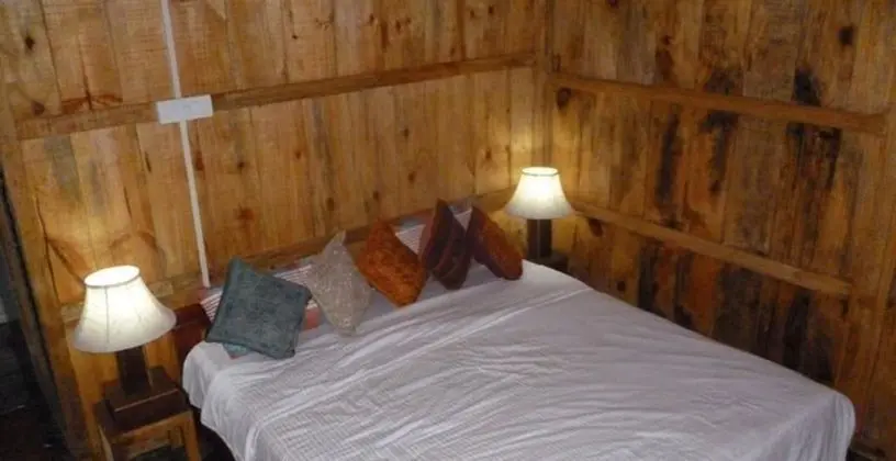 Standard Kır Evi, 1 En Büyük (King) Boy Yatak, Sigara İçilebilir, Lagün Manzaralı