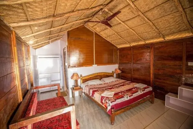 Standard Kır Evi, 1 En Büyük (King) Boy Yatak, Sigara İçilebilir, Lagün Manzaralı