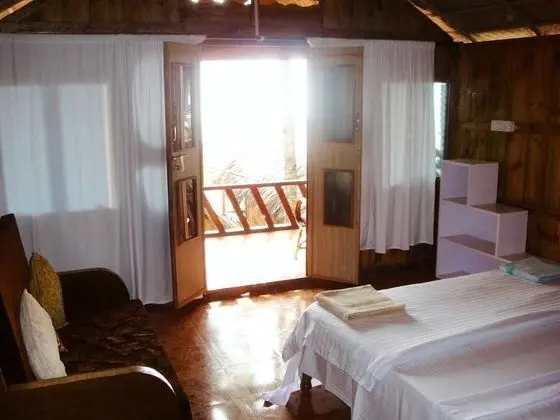 Standard Kır Evi, 1 En Büyük (King) Boy Yatak, Sigara İçilebilir, Lagün Manzaralı