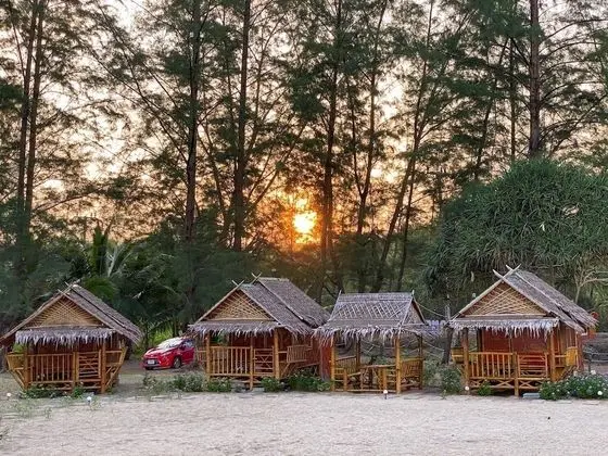 Basic Bungalov