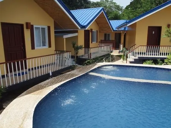 Deluxe Villa, Havuz Manzaralı