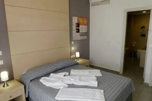 Tek Büyük Yataklı Oda, Şehir Manzaralı