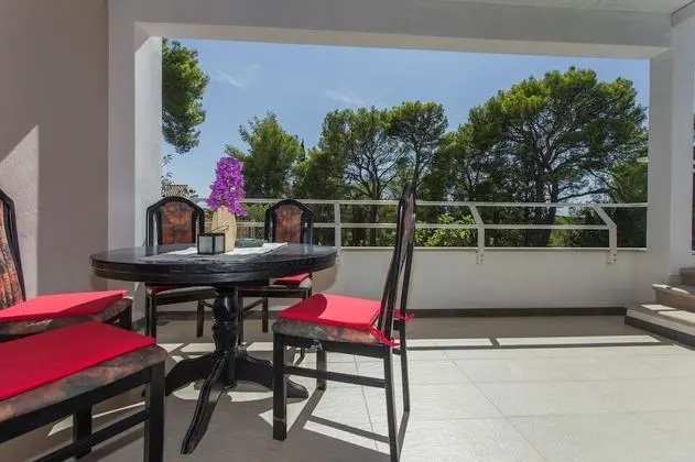 Apart Daire (Blue Lagoon - nice terrace and modern)