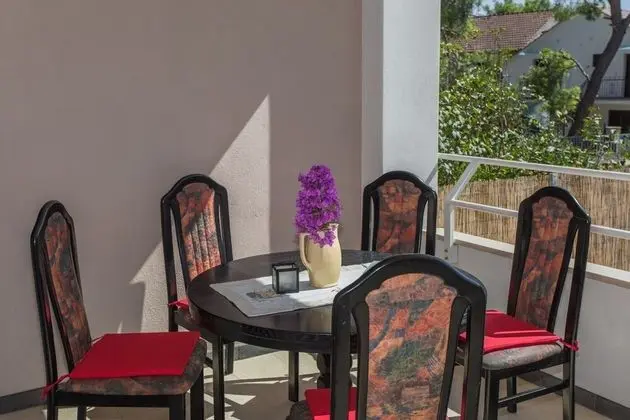 Apart Daire (Blue Lagoon - nice terrace and modern)