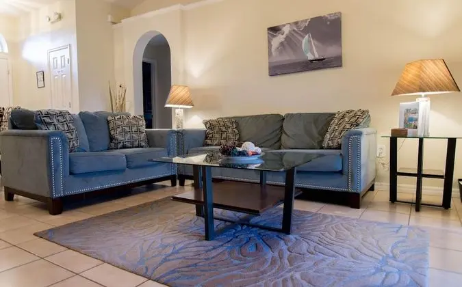 Ev (Private Pool house with game room, ne)