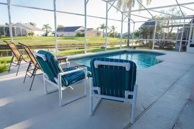 Ev (Private Pool house with game room, ne)