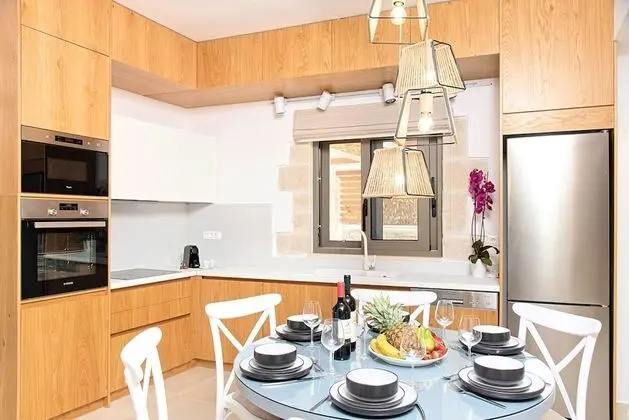 Villa, 3 Yatak Odası, Kişiye Özel Havuzlu, Göl Manzaralı