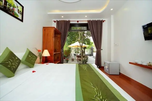 Deluxe Tek Büyük Yataklı Oda, Bahçe Manzaralı
