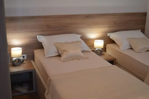 Apart Daire, 1 Yatak Odası, Göl Manzaralı