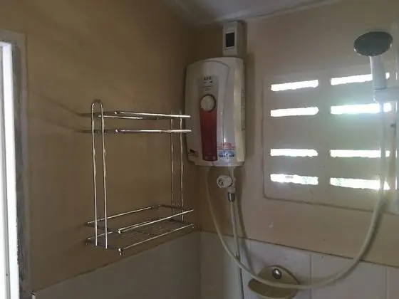 Bungalow with Air Conditioner