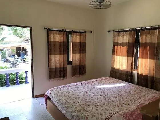 Bungalow with Fan - Type A