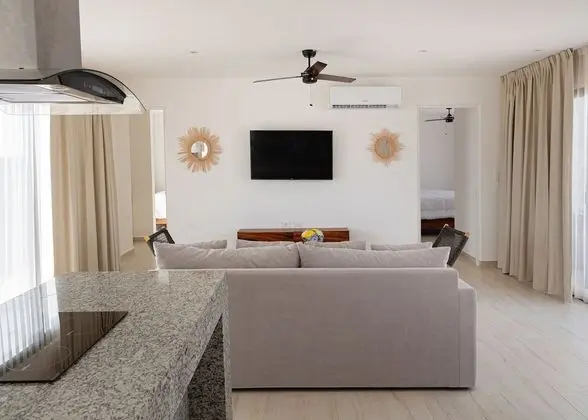 Superior Çatı Katı Süiti (Penthouse), 2 Yatak Odası, Havuz Manzaralı