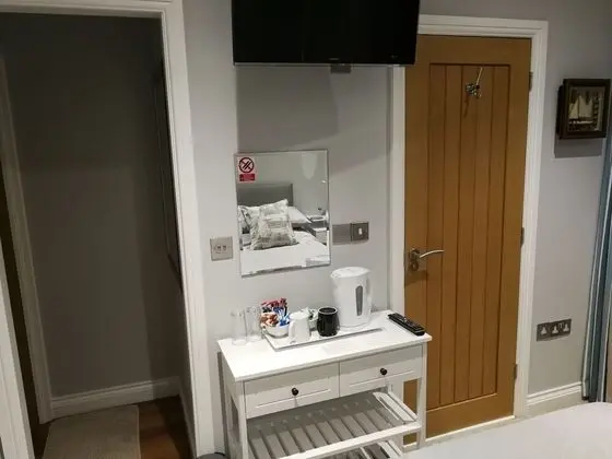 Economy Tek Büyük Yataklı Oda, 1 Yatak Odası, Özel Banyo, Nehir Manzaralı