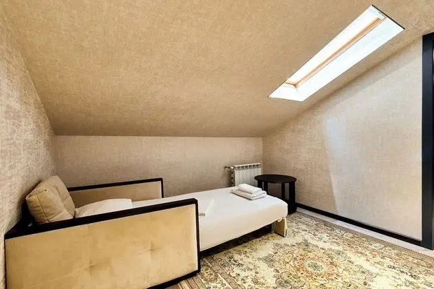 Family Çatı Katı Süiti (Penthouse), 1 En Büyük (King) Boy Yatak ve Çekyat, Sigara İçilmez