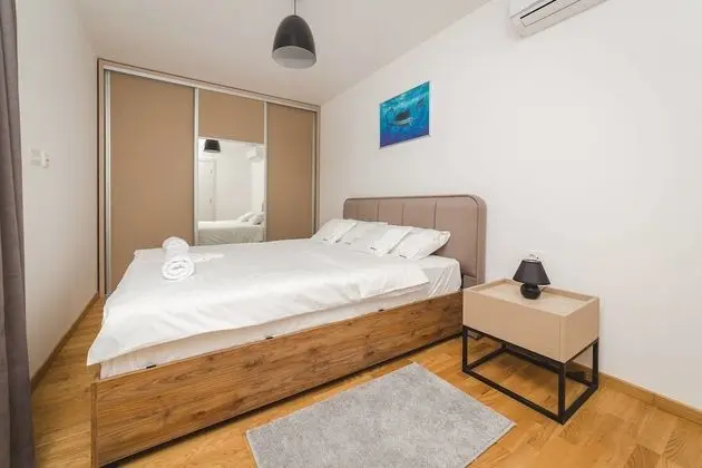 Basic Apart Daire, Birden Çok Yatak, Deniz Manzaralı